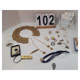Vintage Collar ~ I 