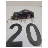 KT Wind-Up Pressed Metal Toy Car With Key