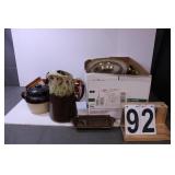 Bean Pot - Dishes From USA  - Other Brown Dish -