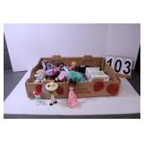 Flat Of Toys - Little  Barbies - Bratz