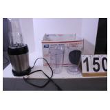 Box W/ Farberware Blender W/ Attachments (Works)