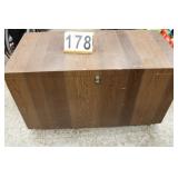 Storage Chest on Wheels 27'T X 47.25'W X 23.25'D