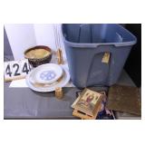 Blue Tote W/ Decorator Plates - Silverware -