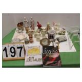 Collectable Figures ~ 2 Books ~ Razors