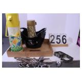 Flat W/ Thermos - Cookie Cutter - Sliverware