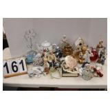 Box w/ Ceramic Figures ~ Teapot ~ Music Box