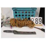 Blue Crate W/ Rope - Bungee