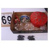Flat of Collectables w/ Colector Plate ~