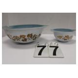 Pair of Pyrex Gold Leaf Bowls