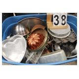 Blue Tote w/ Baking Pans