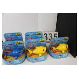 5 Baby Shark Sing & Swim Bath Toy (New)
