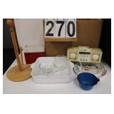 Box W/ Paper Towel Holder - Baking Dishes -