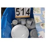 Blue Tote W/ Lid Gray Scrolls China