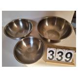 3 Stainless Steele Mixing Bowl 9 Qt ~ 5 Qt ~ 3 Qt