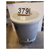 Igloo Roll Around Cooler (Lid Cracked)