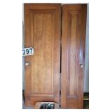 Walnut Doors ~ Box of Glass Door Knobs