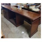 Executive Office Credenza 29 X 92.5 X 19