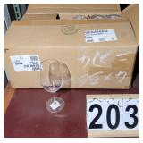 21 ~ 20 OZ Wine Glasses (Plastic)