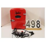 Igloo Six Pack Refrigerator AC/ DC