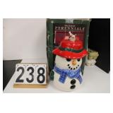 Pfaltzgraff Snow Man Cookie Jar