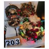 Bag of Christmas Wreaths  ~ Center Piece w/