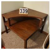Corner Lamp Table 32 X 32