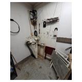 Content of Corner ~ Umbrella ~ Snack Tables ~ Limb