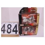 2 Harley Motorcycles One Is Police 1:18 Scale