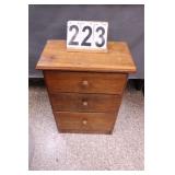 3 Drawer Stand 26"T X 18"W X 10"D