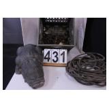 Crate W/ Chain - Air Hose - Rubber/Cotton Hippo
