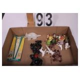 Flat of Collectable w/ Elephants ~ Marble Animal