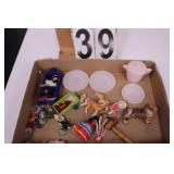 Flat of Collectables w/ Marbles ~ Little Figures ~