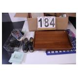 Box W/ Wire Crate - VTG Kid Shoes - Glass -