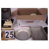 Box w/ Hamilton Beach Blender (Works) ~