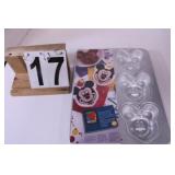 Minnie & Mickey Mini Cake Pan NIP