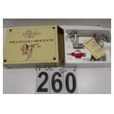 The Pampered Chef Apple Peeler-Corer- Slicer (New)