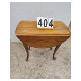 Drop Leaf Table 25" T X 28.25" X 28" W/ Leaves Up