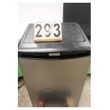 Danby Mini Fridge (Works)