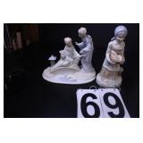 VTG Asian Women Sitting On Bridge - VT