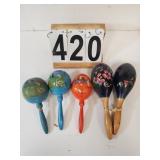 5 Maracas