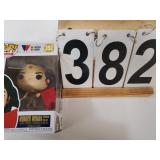 Pop Figure Wonder Woman #392 Superman Red Sun