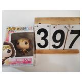 Pop Figure Wonder Woman #322 Wonder Woman Flying