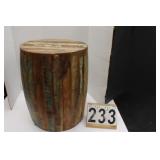 Barrel Style End Table 20"T X 16"W