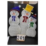 Light Up Snow Family Decor