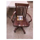 Wood Desk Chair On Wheels