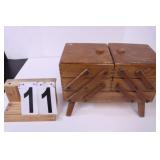 Small VTG Sewing Box