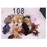 Flat of 8 Beanie Babies Includes Bones