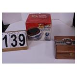 20 Q Party Deluxe Game - Wood Cigar Box