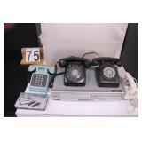 Clear Tote w/ 4 Land Line Phones ~