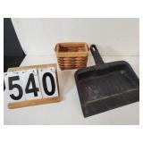 Dust Pan - Wicker Basket